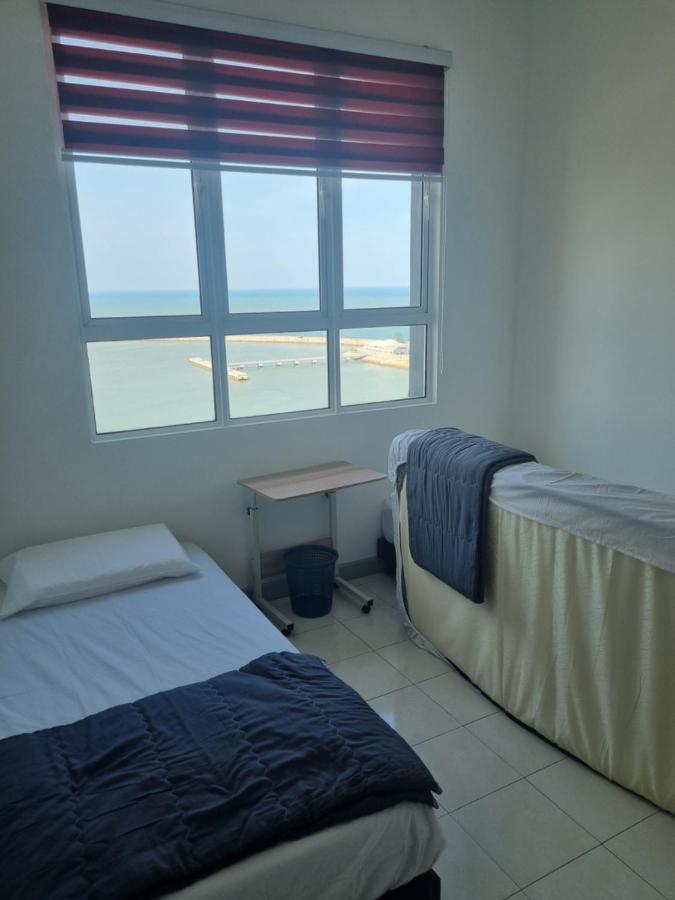 Seaside Haven Homestay Seaview Unit With Pool Opposite Ktcc & Mayang Mall - Pangsapuri Ladang Tanjung Kuala Terengganu Exteriér fotografie